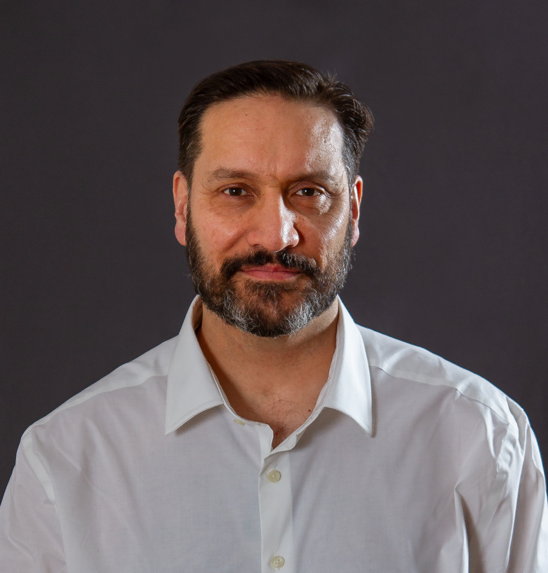 Read more about the article Davinder Hayreh, MD