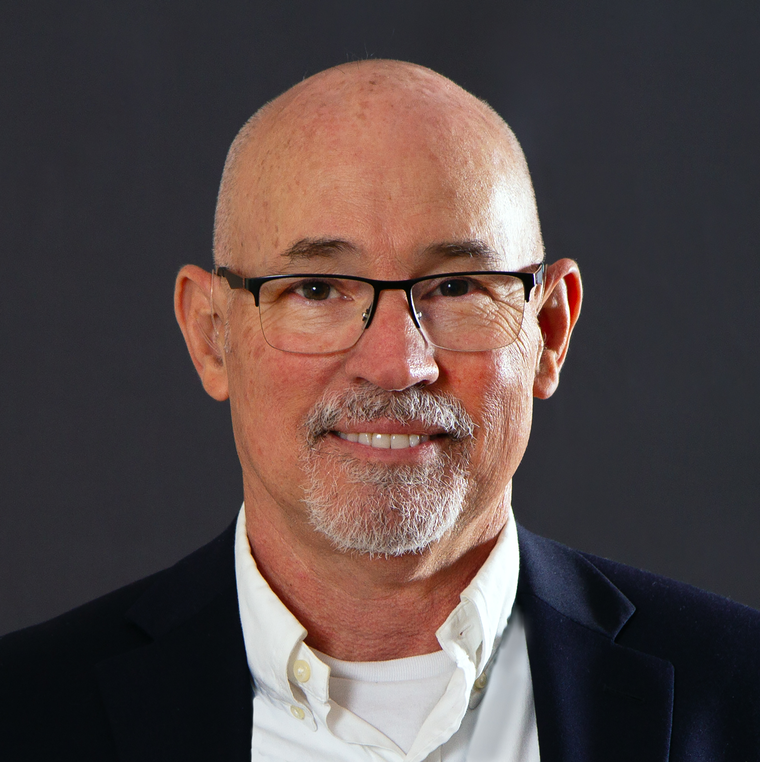 Read more about the article Eric Carbonell, MD