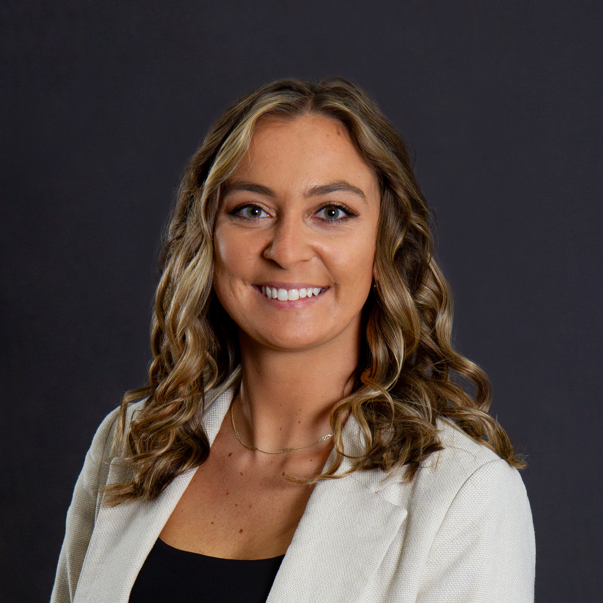 Read more about the article Nicole Karas, DDS